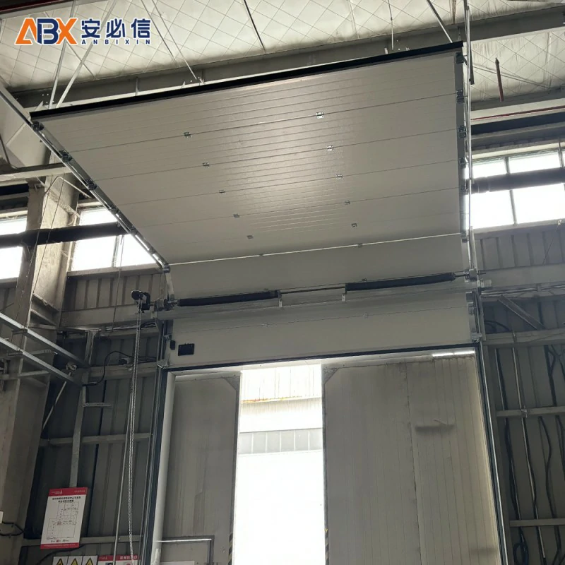 梅州市铝板滑升门